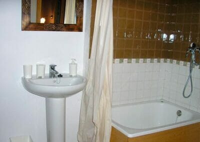 Baño casa rural 1 Llanes