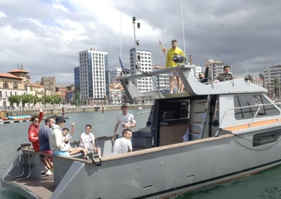Alquiler de barcos grupos Gijón