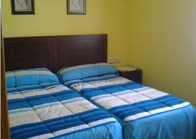Dormitorio 2 casa rural 3 Gijón
