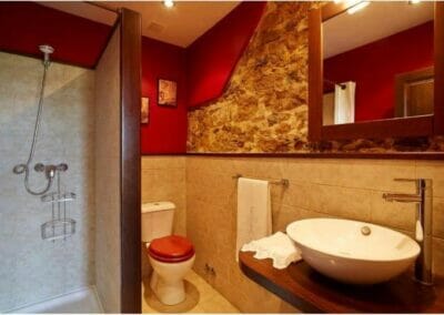 Baño casa rural 8 Gijón
