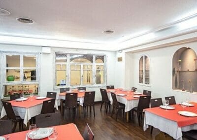 Restaurante espectáculo Oviedo
