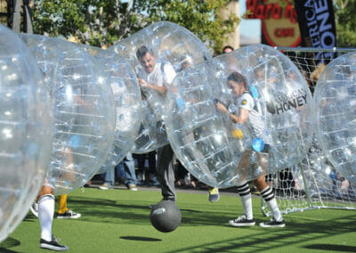Jugadores fútbol burbuja Gijón