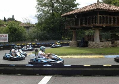 Karting para amigos en Oviedo