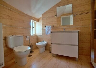Baño 2 casa rural 1 en Cangas de Onís