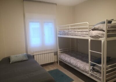 Habitación 2 piso 2 Gijón