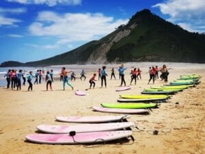 clases llanes surfear