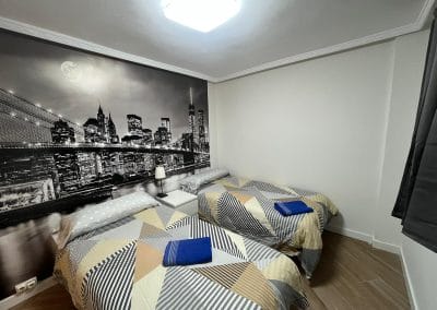 Dormitorio piso 7 Gijón